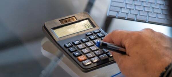 低コストで安定運用できる